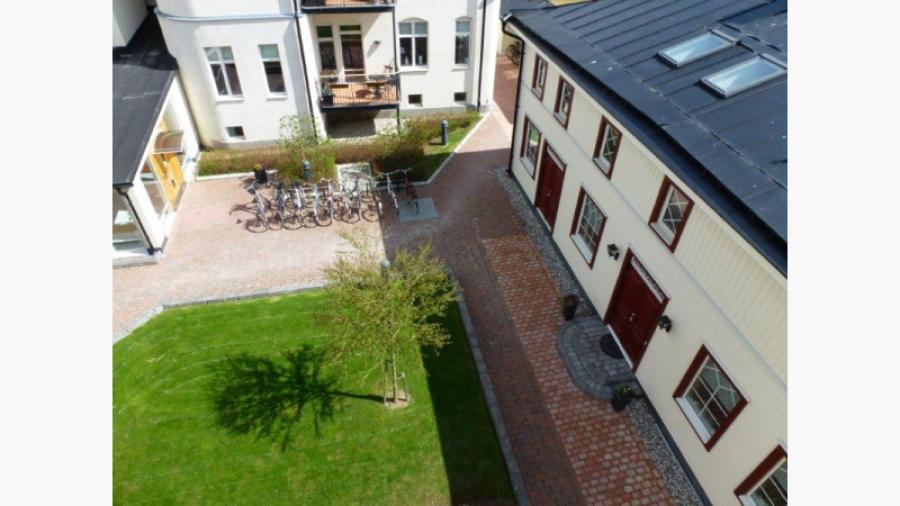 Gården mot Gårdshuset