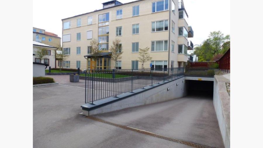 Garagenedfarten